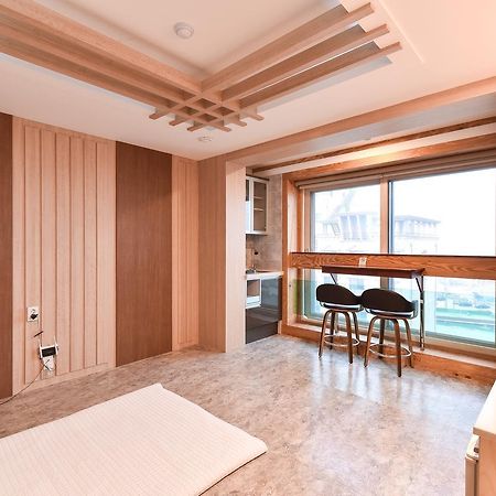 Hotel Topsville Gangneung Ngoại thất bức ảnh