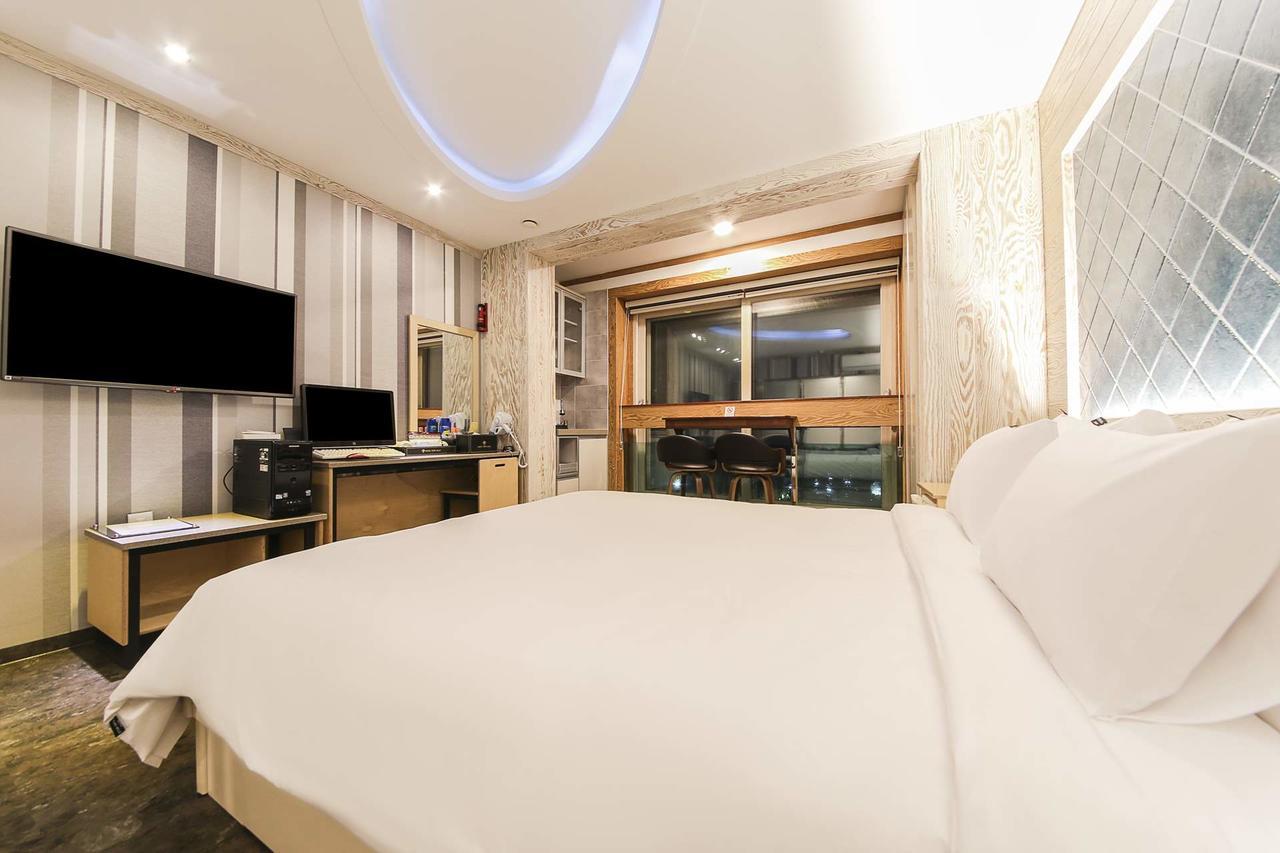 Hotel Topsville Gangneung Ngoại thất bức ảnh