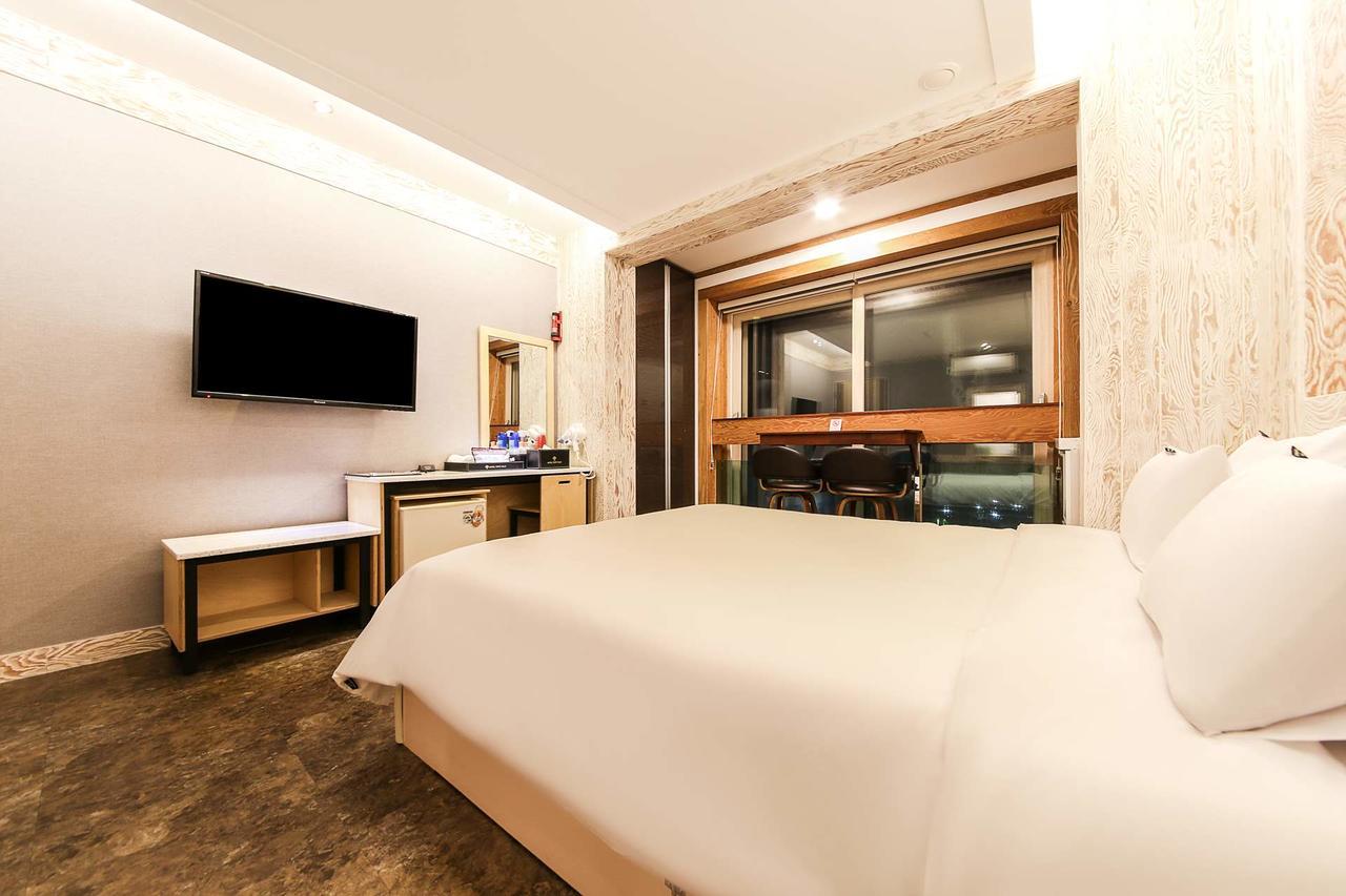 Hotel Topsville Gangneung Ngoại thất bức ảnh